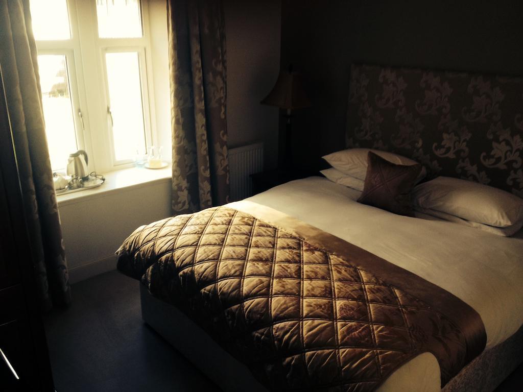 Mansion House Hotel Elgin Phòng bức ảnh