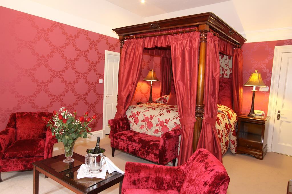 Mansion House Hotel Elgin Phòng bức ảnh