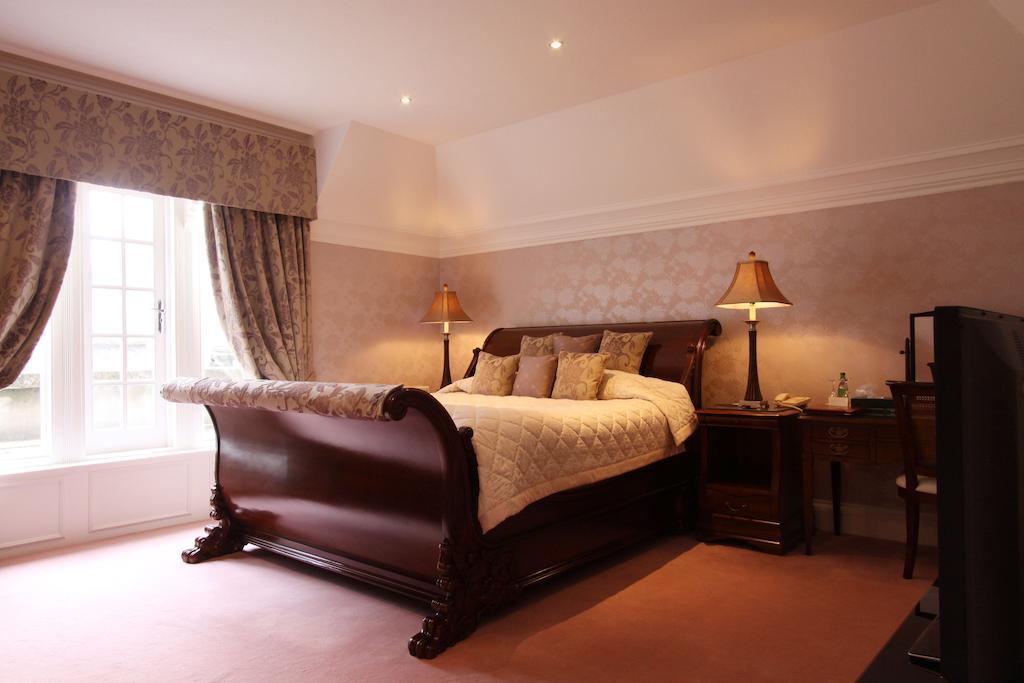 Mansion House Hotel Elgin Phòng bức ảnh